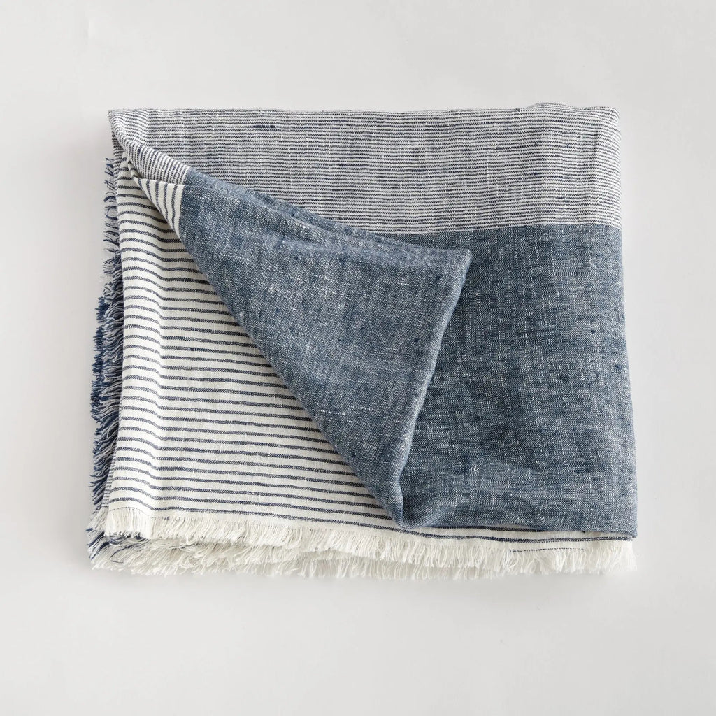 Leon European Linen Throw – Navy & Ivory Woven Indoor Blanket