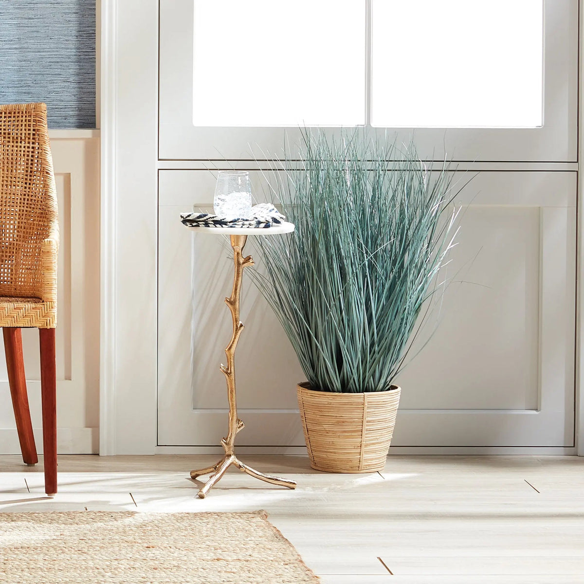 Varina Accent Table – White Marble & Gold Vine-Inspired