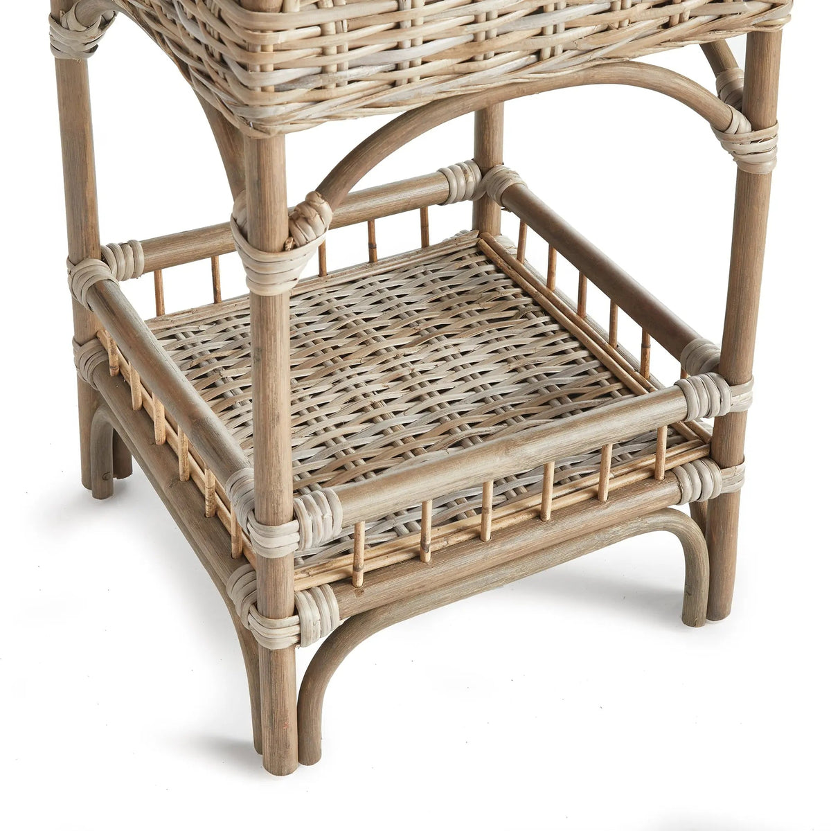 Isla Etagere – Hand-Woven Kubu Rattan Shelving, 39.5"