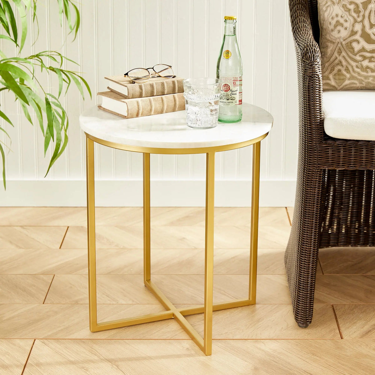 Aveline Side Table – White Marble & Brass