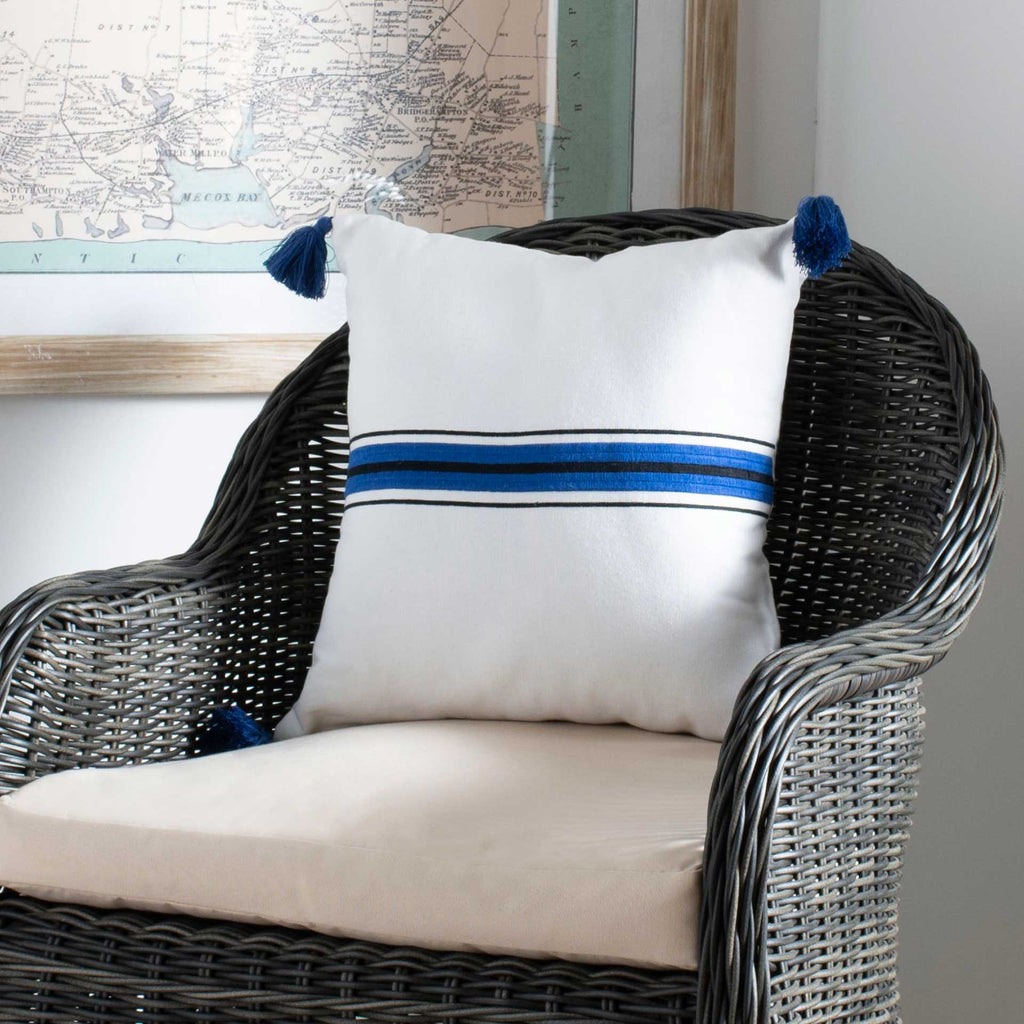 Orleans Pillow White/Navy