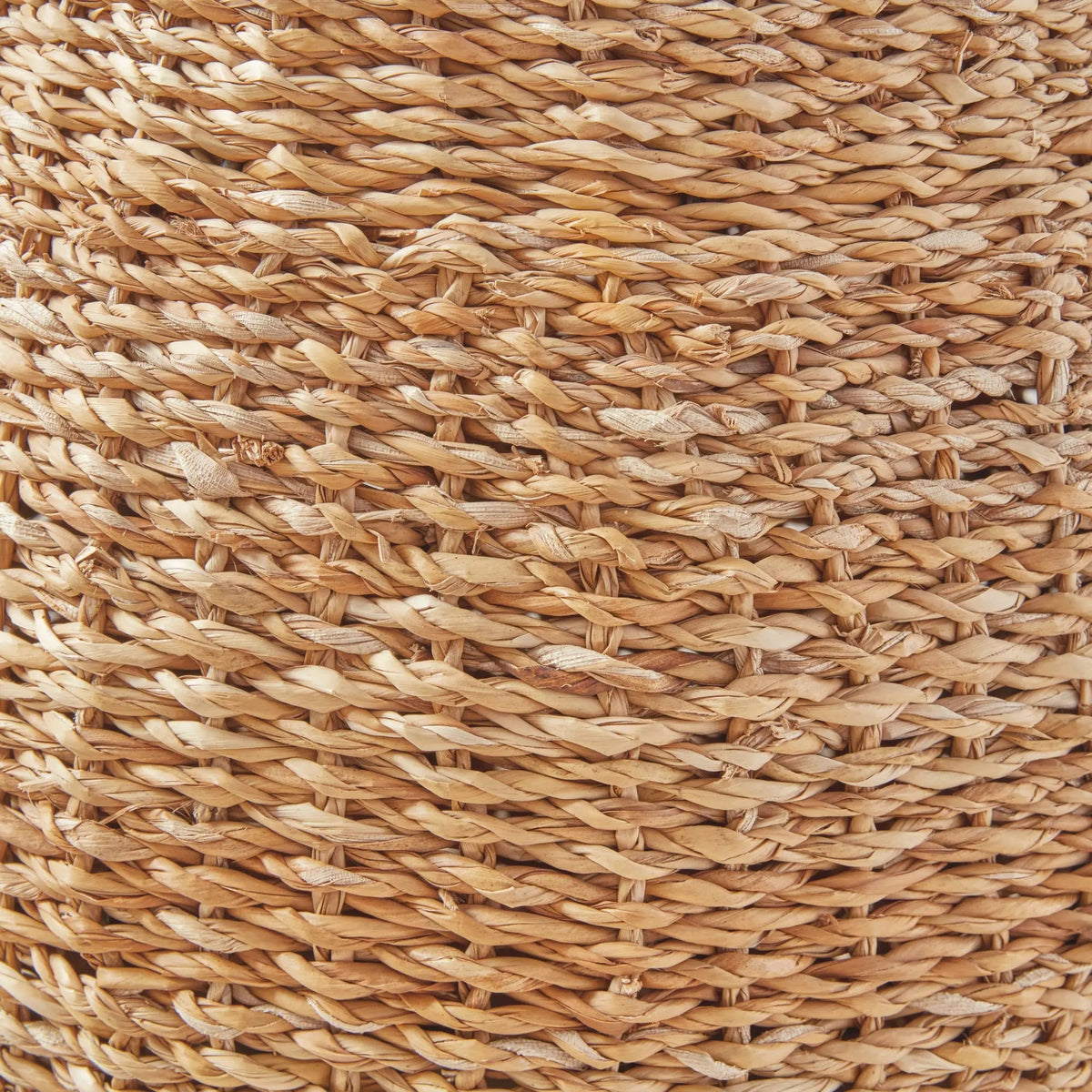 Seagrass Hourglass Pouf – Natural Woven